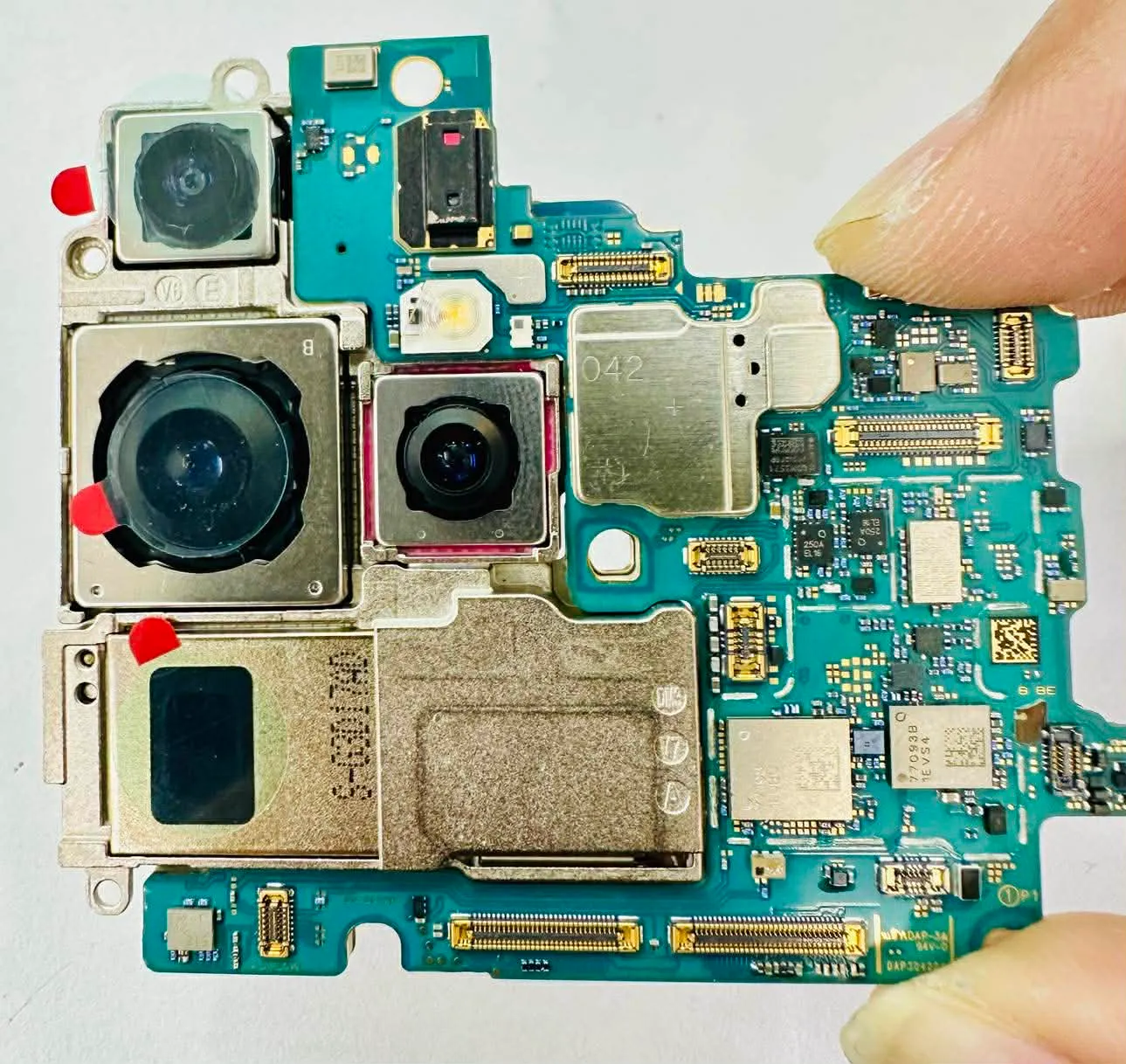 หลังซ่อมกล้อง Samsung Galaxy S21 Ultra ภาพคมชัด ไม่มีจุดดำ หลังเปลี่ยนเลนส์และทำความสะอาดโมดูล